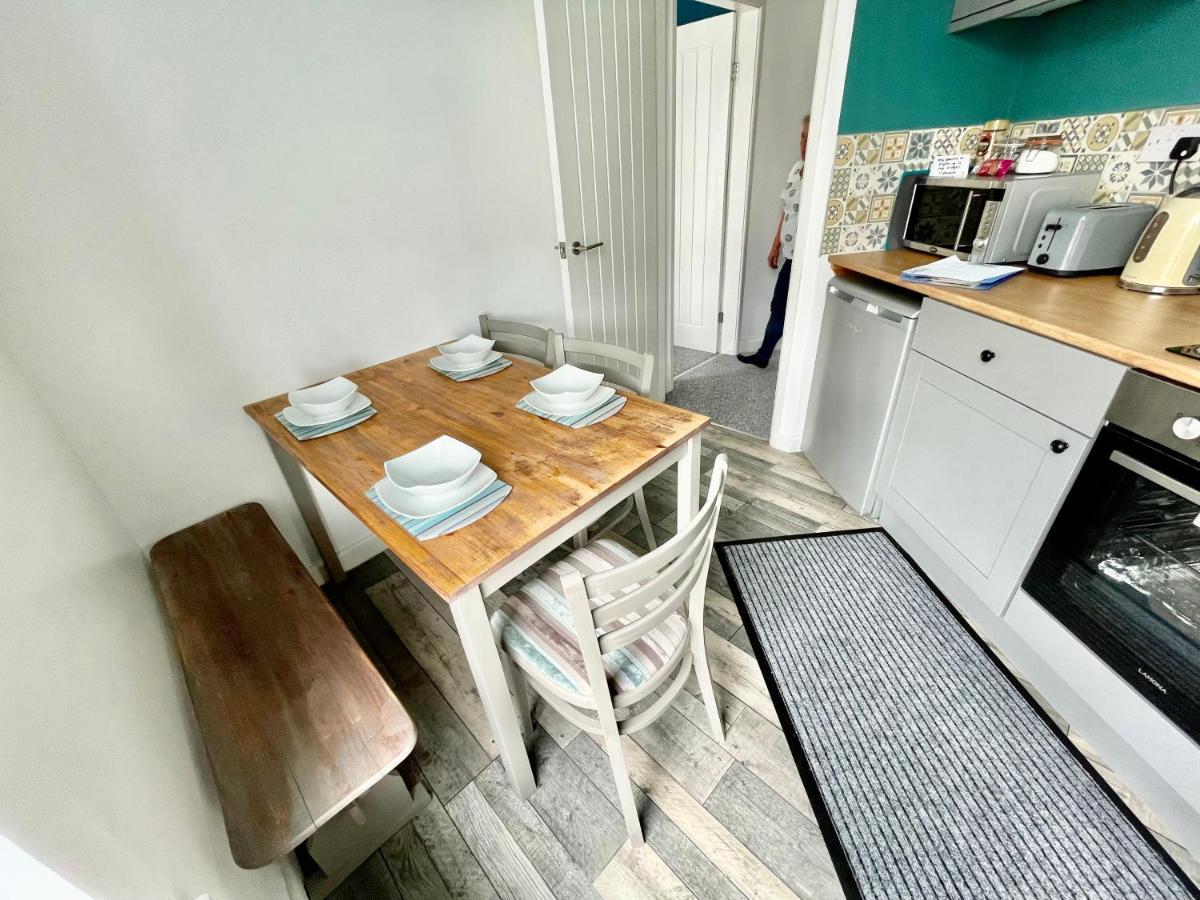 The Corner House - Modern Chesterfield Town Centre Apartments מראה חיצוני תמונה