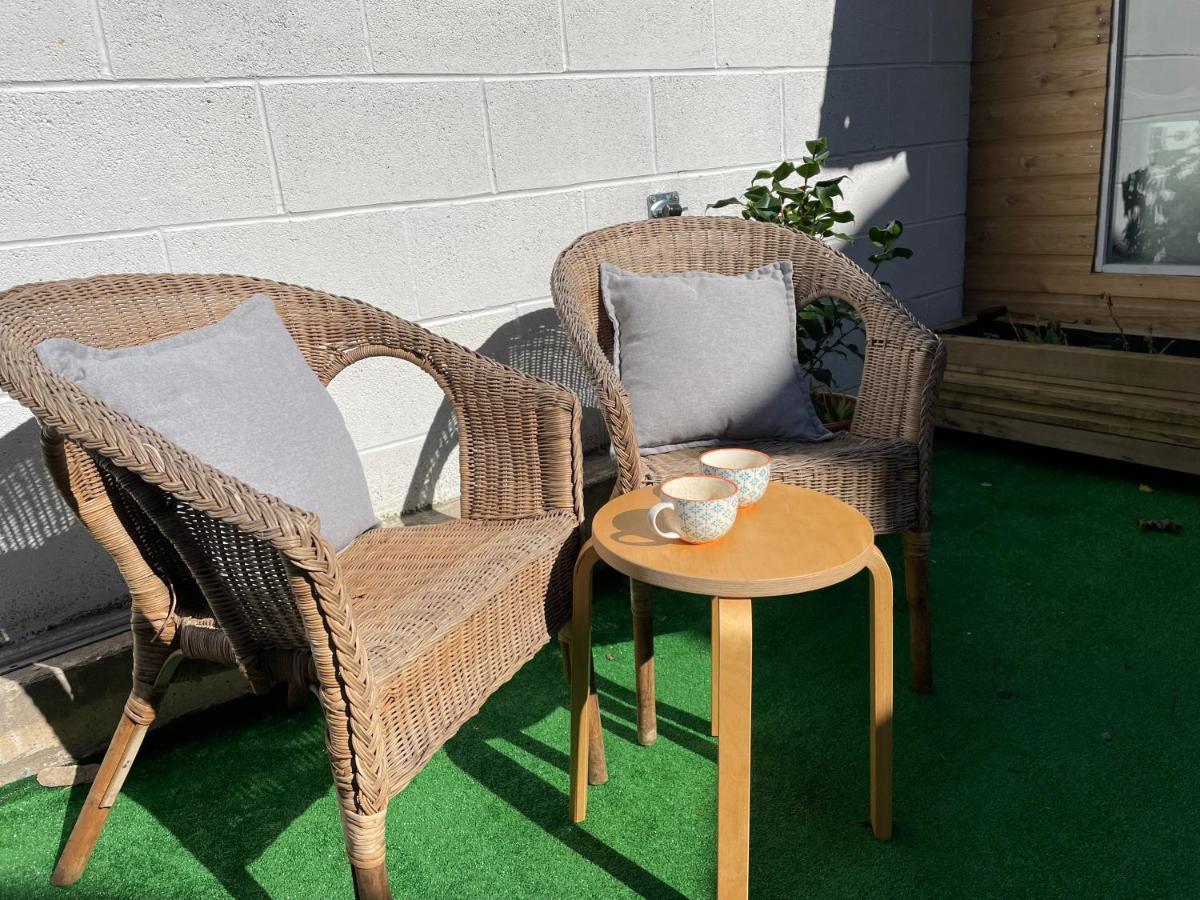 The Corner House - Modern Chesterfield Town Centre Apartments מראה חיצוני תמונה